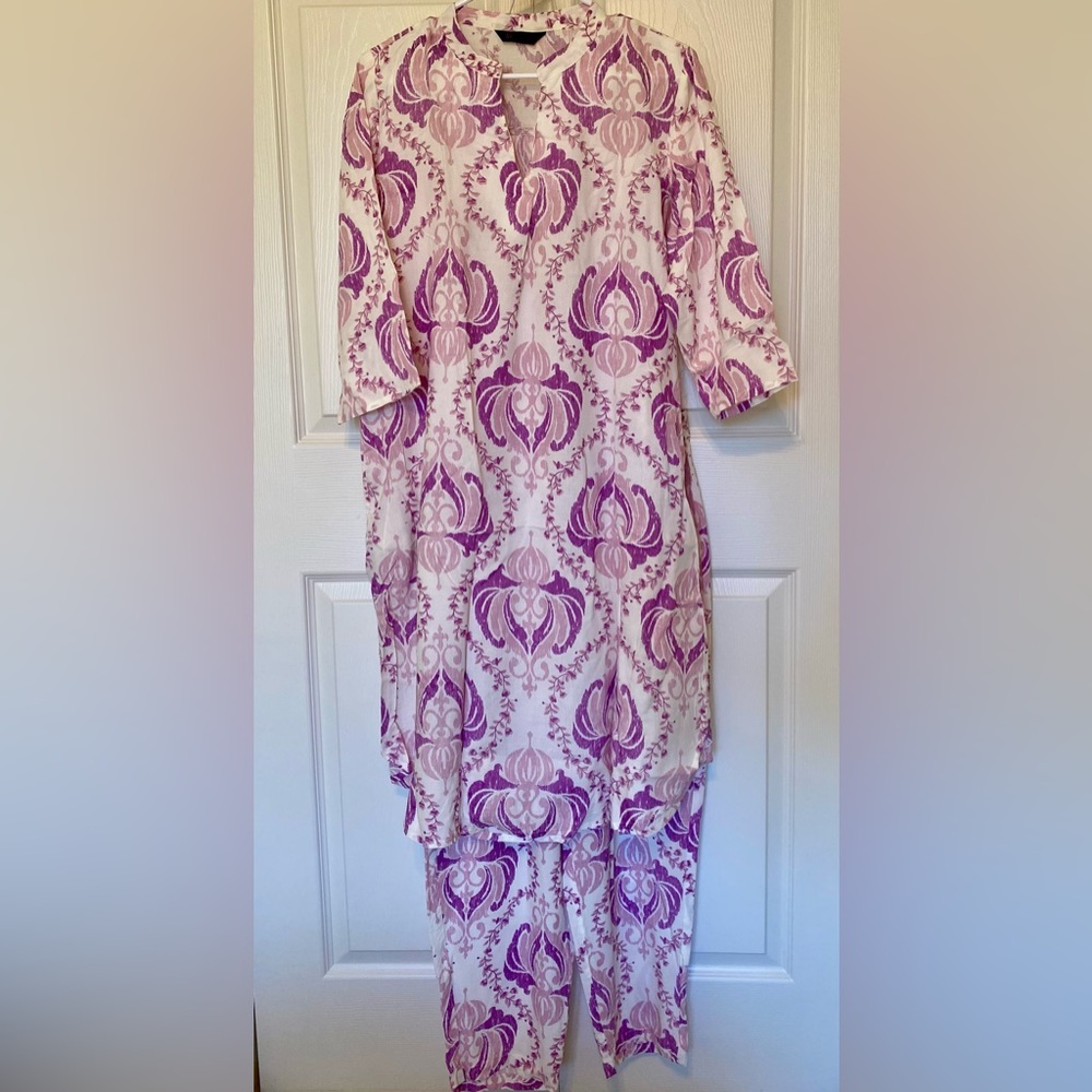 Salwar Kameez set in purple, pink, & white - like new!